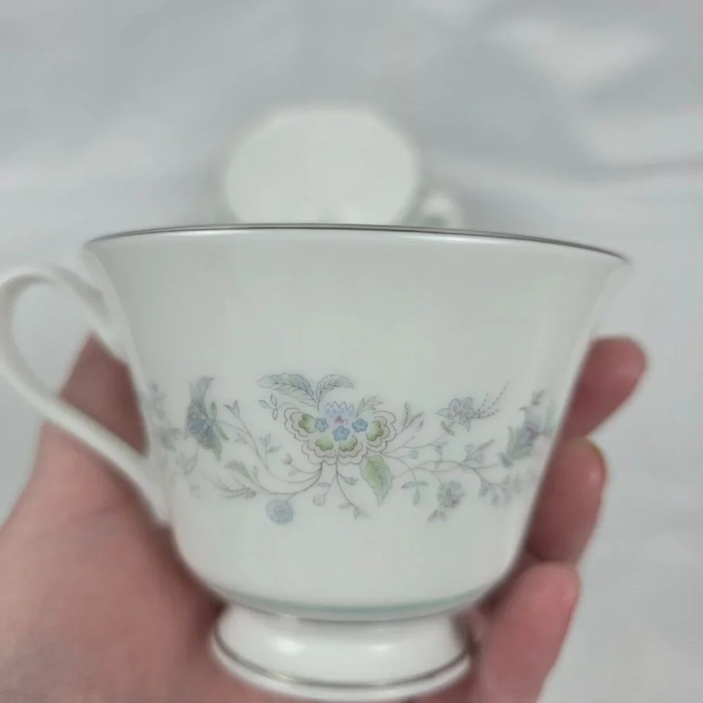 FOUR Oxford China Spring Bread Plates. The plates measure 6 3/8 inches and are w